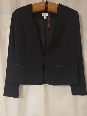 ELLE Black Women's Open-Front Crop Blazer